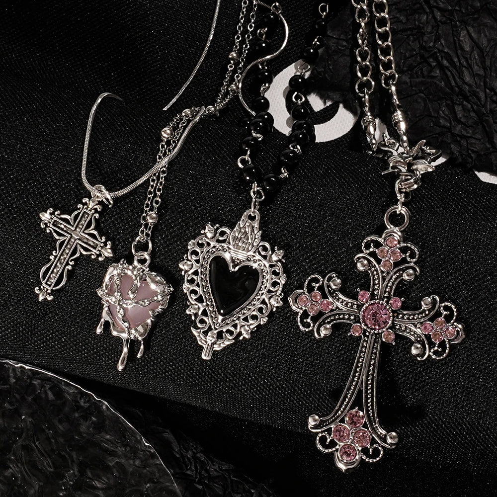 Y2K cross heart pendant necklace rhinestone alt jewelry detail photo 3